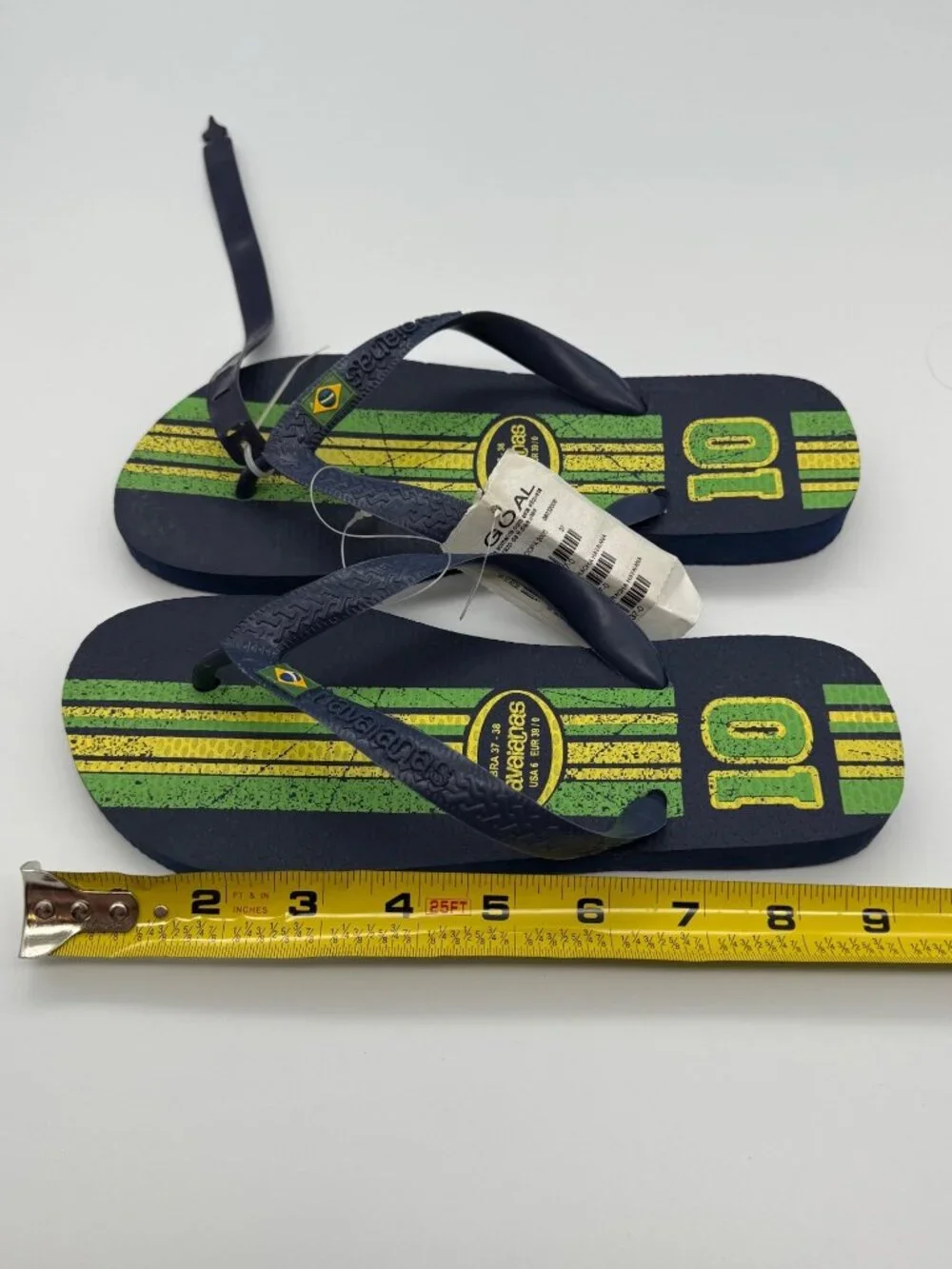 New Havaianas Mens Brazil Soccer Flip Flops Neymar Jr 10 Sandal w/Bracelet Sz 6